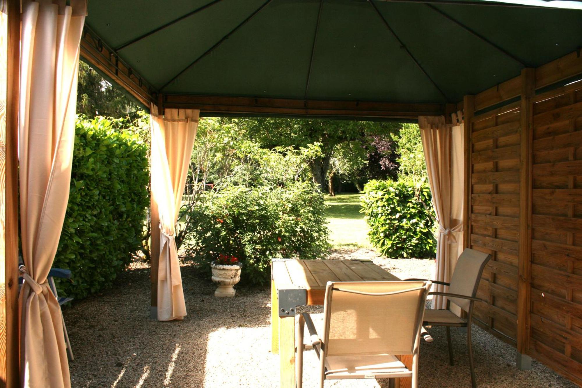 Domaine Des Hirondelles Villa Saint-Vincent-de-Cosse Eksteriør bilde