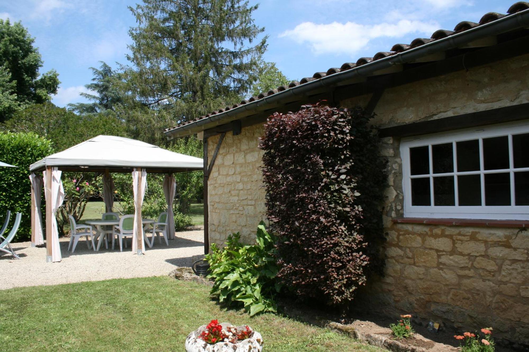 Domaine Des Hirondelles Villa Saint-Vincent-de-Cosse Eksteriør bilde